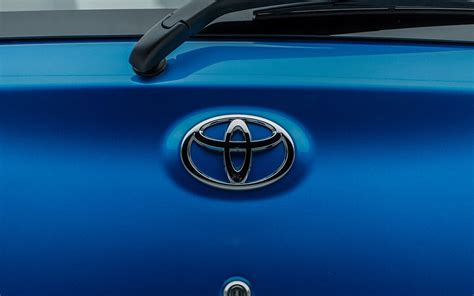 Toyota Etios Liva Images | Etios Liva Exterior, Road Test and Interior ...