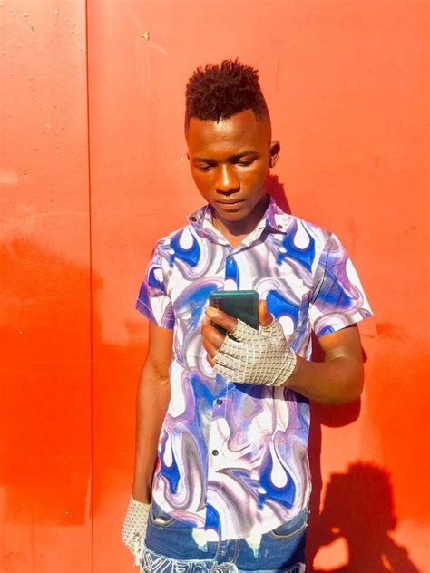mwanalesa robert junior