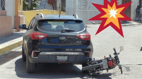 Auto Impacta A Una Motocicleta En Misantla Hay Heridos