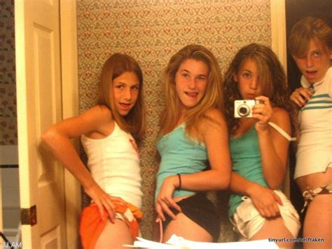 Amateur Teen Selfies 3 18 Selfshot Mirror01154 Porn Pic