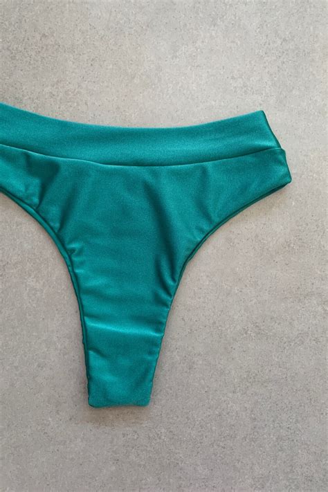 Biquíni Calcinha Hot Pants Jade