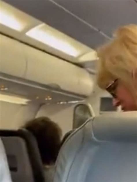 Woman Banned From Frontier Airlines For Refusing To Wear A Mask News