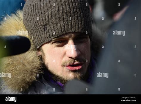 Pyotr Verzilov Nadezhda Tolokonnikova S Husband Being Interviewed On Picket To Free Pussy Riot