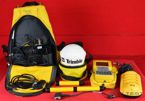 Trimble 33302 51 Gps Kit Backpack Unit With Accs In Hard Case Ebay