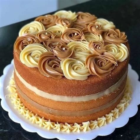 Bolo Naked Cake De Doce De Leite Whipped Cream Cakes Cake Decorating