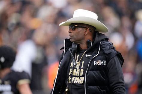 Deion Sanders released from hospital after surgery for blood clots