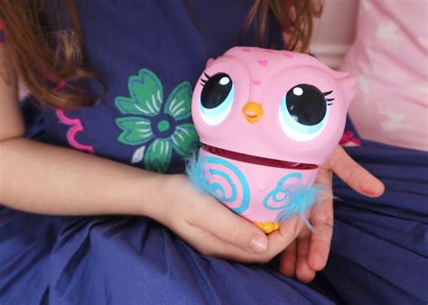 Owleez Review - The Owl Toy that really flies! - Real Mum Reviews