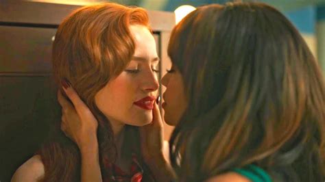 Cheryl And Toni Appreciation Kiss Riverdale 7x6 Youtube