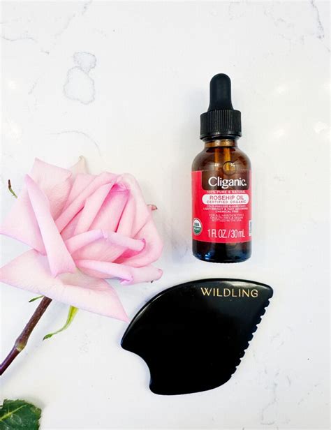 7 Best Face Oils For Gua Sha Beautifullife