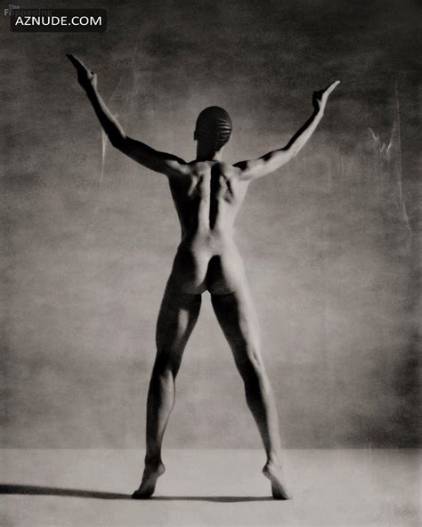 FKA Twigs Sexy And Nude Poses Her Seductive Butt Tits And Body In A Photoshoot For Her The