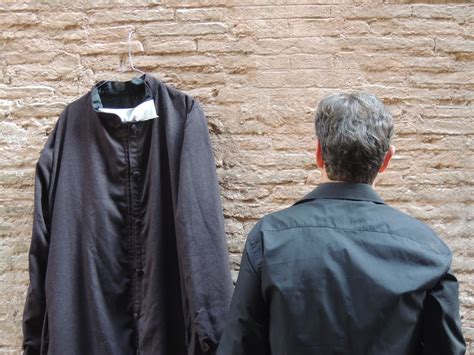 La Confessione Un Prete Gay Racconta La Sua Storia All Off Off Theatre Di Roma Fullsong It