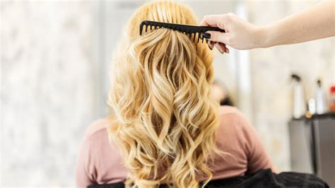 Your Ultimate Guide To Brushing Your Hair Type The Right Way