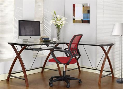 Столы под компьютер угловые