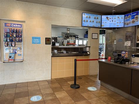 Dq Grill And Chill Interior Dq Grill And Chill 15896 2675 S Flickr