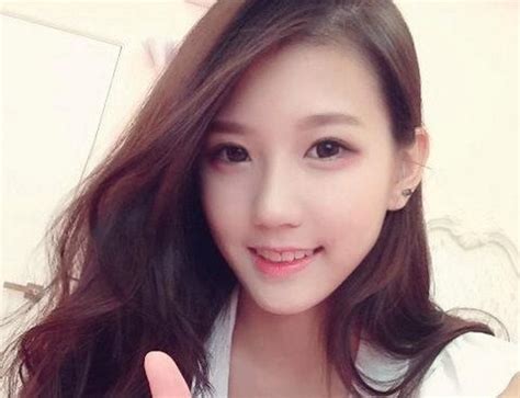 Clip C A Hot Girl Malaysia H T Tri U L T Xem