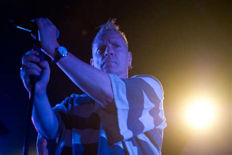 Membros Do Sex Pistols Entram Em Batalha Judicial Contra Johnny Rotten