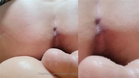 Side By Side Floppy Tits