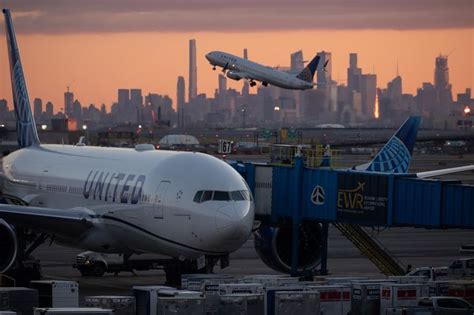 United Airlines Hopes Oversharing About Delayed and Canceled Flights