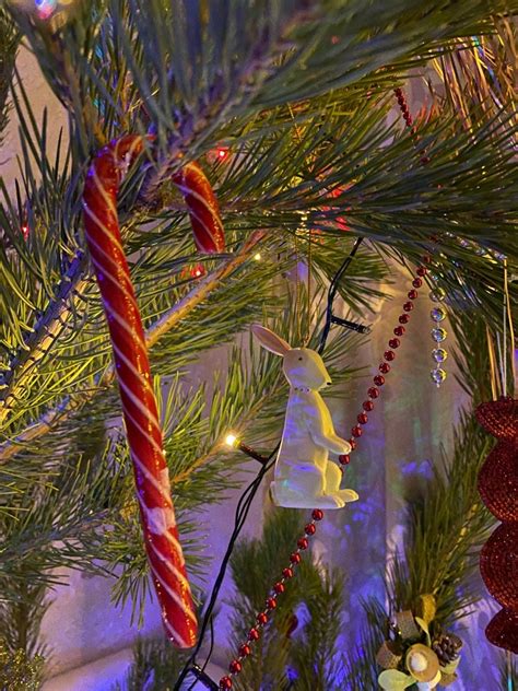 Как украсить елку к 2024 году