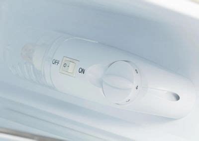 Холодильник двухкамерный TESLER RCT-100 шампань – купить в Ситилинк ...