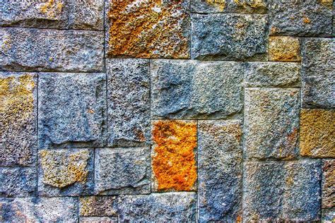 10 Types of Stone Siding You Will Love - Rhythm of the Home