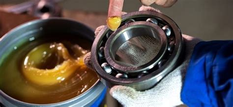 step  step guide  enhanced industrial greasing