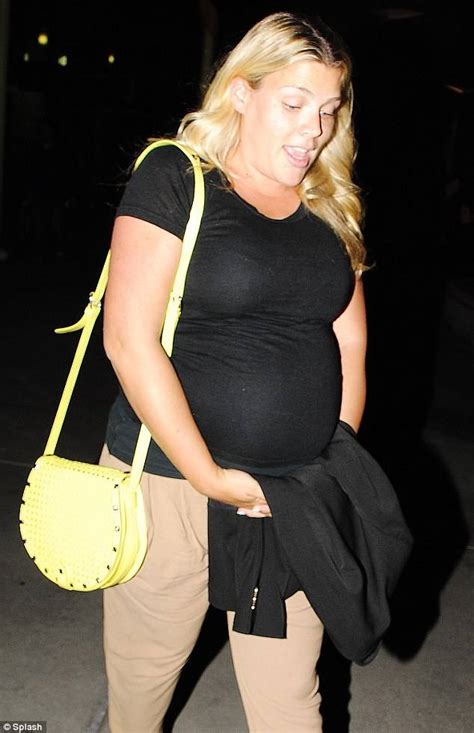 Naked Busy Philipps Added 07 19 2016 By Helloworld