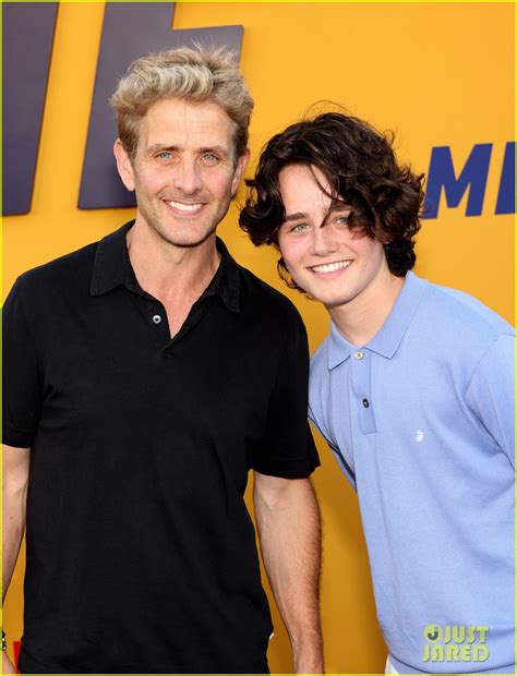 Mark Wahlberg Was Really Naked In That One Me Time Trailer Scene With