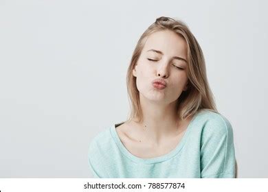 Beautiful Dreamy Female Blonde Hair Closes Stock Photo 788577874 Shutterstock