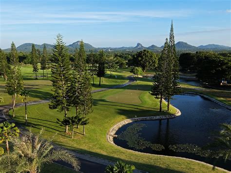 Phoenix Gold Golf & Country Club in Pattaya | Thailand Golf Course