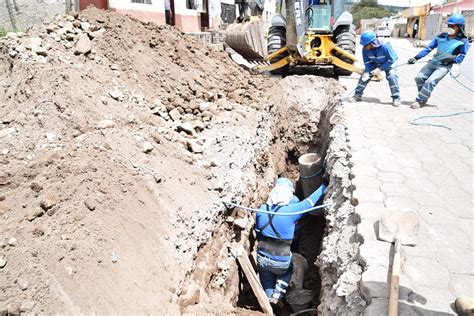 Se Construye Descarga De Alcantarillado Pluvial Del Barrio De