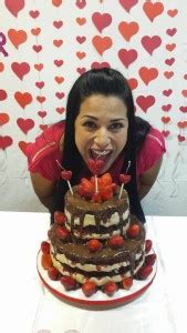 Bolo Naked Cake Deliciando