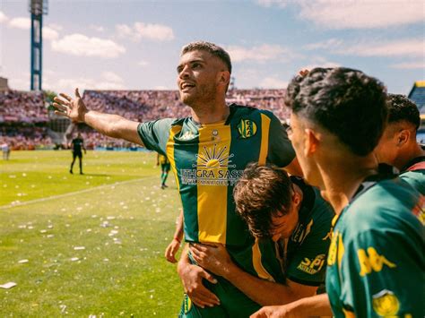 Elías Torres, figura del Aldosivi campeón: "Me imaginé un montón de
