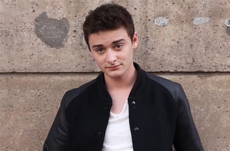 Stranger Things Actor Noah Schnapp Comes Out As Gay BreezyScroll
