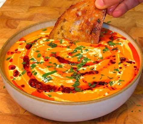 Super Creamy Roasted Butternut Squash Soup | Fall Comfort Food At Its Best