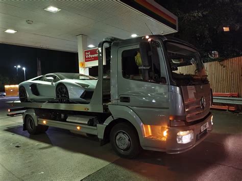 How to Reach Ferrybridge Services on the M62 by Bus or Train 26