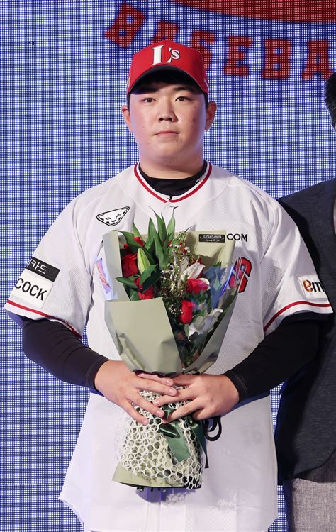 1라운드 지명 이로운 25억 Ssg 랜더스 2023 신인선수 전원 계약 완료