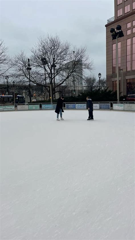 ice skating, fun activities to do with friends, winter, winter ...