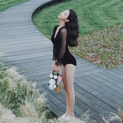 Thanh L Bikini I Bi N Gi R Du L Ch Tay D I V I Nhung M U En Sang Tr Ng D T Shopee