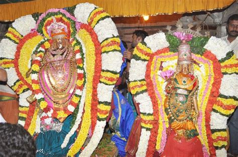 ARUNACHALA GRACE: Thiruvathira Festival and Saint Manikkavacakar