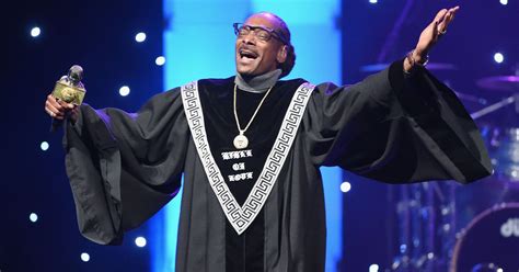 Did Snoop Dogg's Past Arrests REALLY Affect His Career? (You Won't Believe This!) Image 11