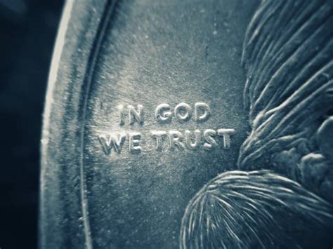 1.500+ In God We Trust Fotografías de stock, fotos e imágenes libres de