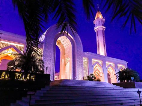 inilah  masjid terbaru  termegah  indonesia  jalan