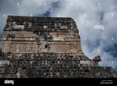 Chichen Itza ruins Stock Photo - Alamy