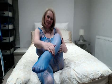 Blonde British Milf Masturbating