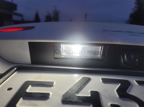 Установка светодиодных блоков подсветки номера, и задний ход kia ceed ...