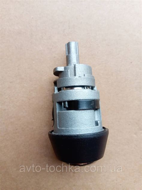 Личинка, сердцевина замка зажигания Фольксваген Гольф 2, Джетта 2 ...