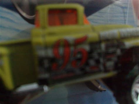 Autos Hot Wheels sábado 16 de abril de 2011