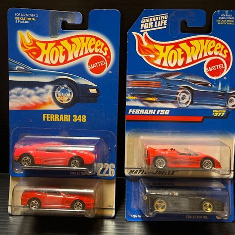 Hot Wheels Ferrari まとめて4台セット② 乗用車 売買されたオークション情報yahooの商品情報をアーカイブ公開 オークファンaucfan