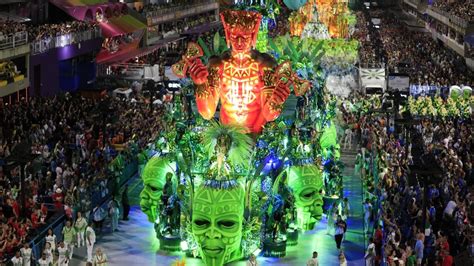 About the Rio Carnival Costumes